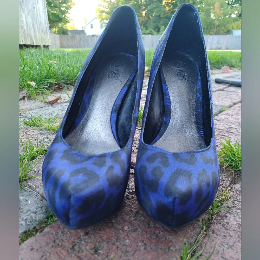 Vintage y2k Carlos Santana platform black blue platform cheetah pumps heels 6.5